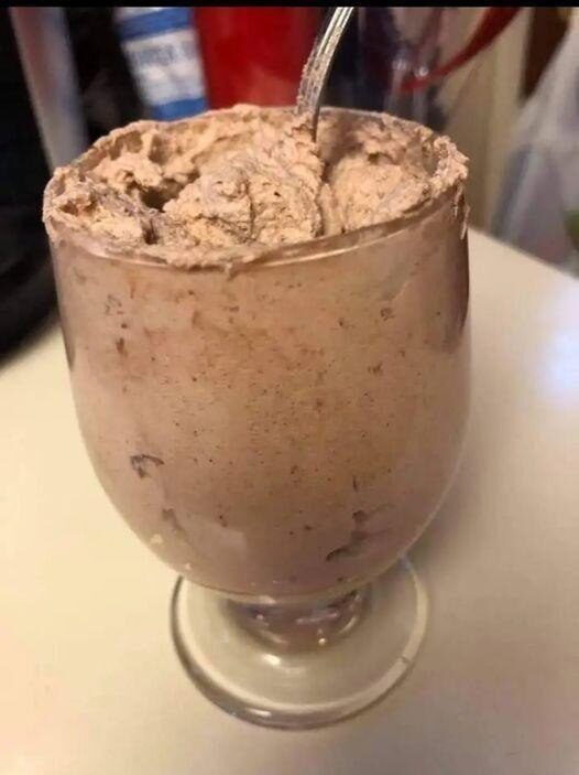 Keto Chocolate Frosty