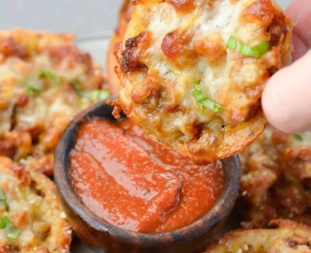 Keto Pizza Muffins