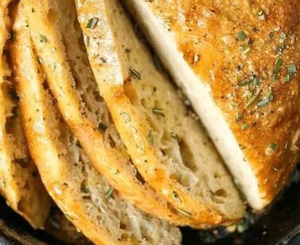 Easy Keto Garlic Bread.
