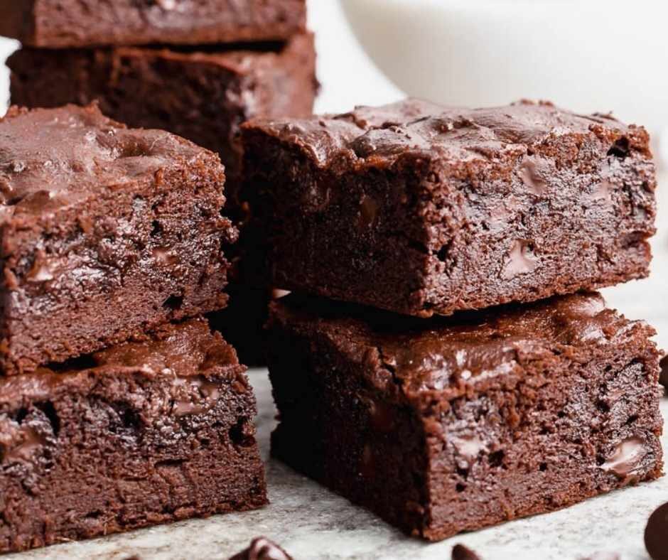 The Best Fudgy Keto Brownies In The World ! Only 1.07g net carbs