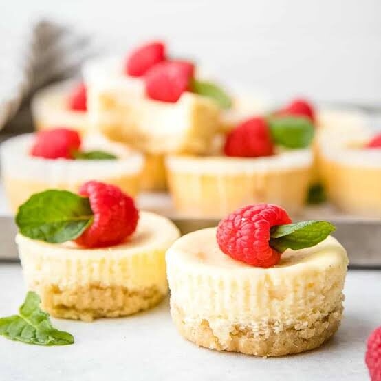 Low Carb Cheesecake Bites😋