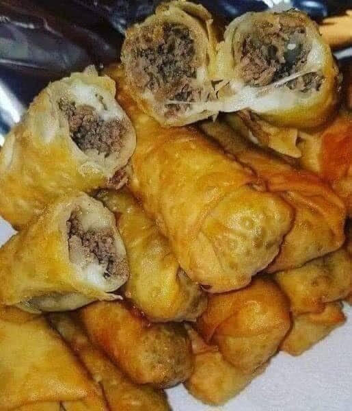 Keto philly cheesesteak roll ups