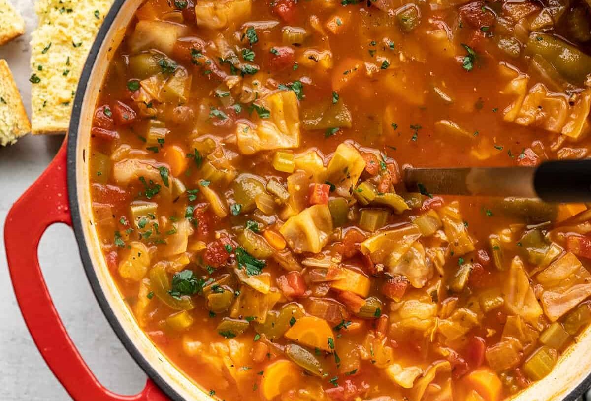 EASY CABBAGE SOUP