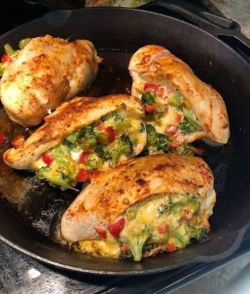 Keto chicken Breast Stuffed with Broccoli Cheese