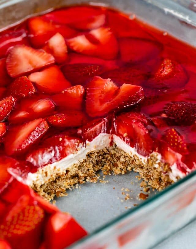 Keto Strawberry Pretzel Dessert