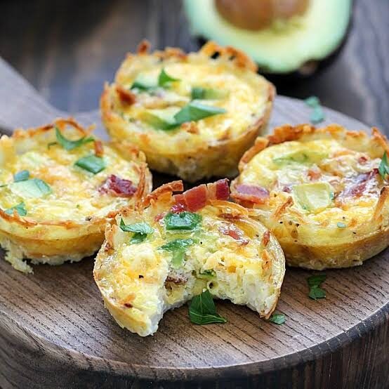 Avocado and Bacon Egg Muffins 😋