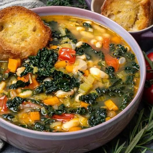 White Bean and Kale Soup