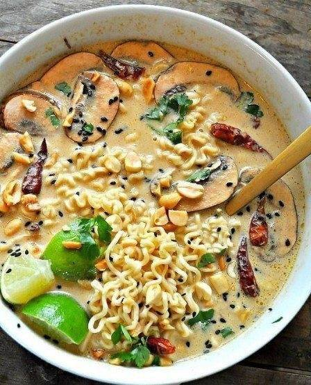 VEGAN SPICY THAI PEANUT RAMEN