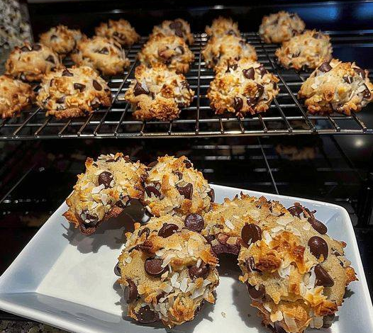 Keto Magic Cookies