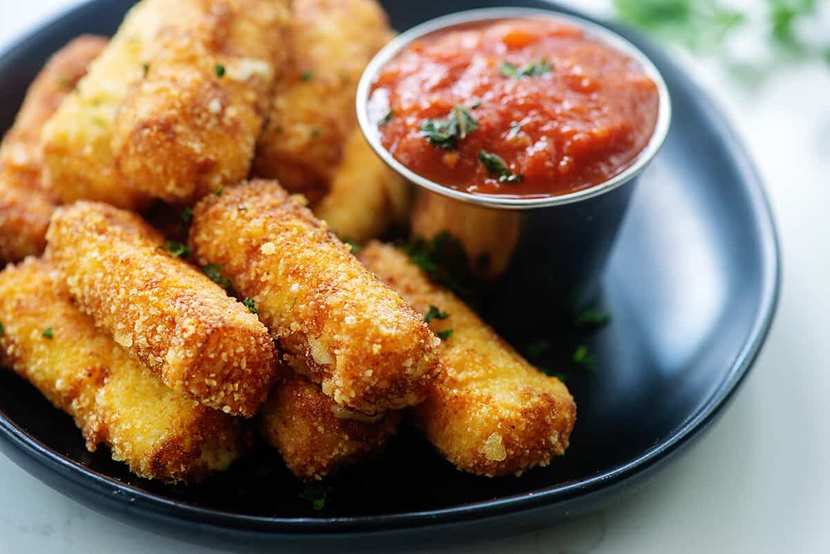 Best Low-Carb Keto Mozzarella Sticks