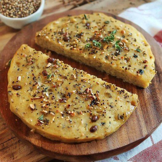 VEGAN HIGH PROTEIN CHICKPEA BREAD