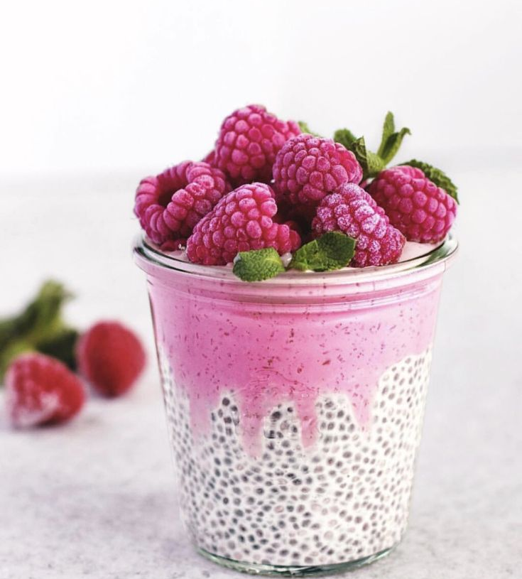 5 Ingredient Raspberry Chia Pudding Recipe