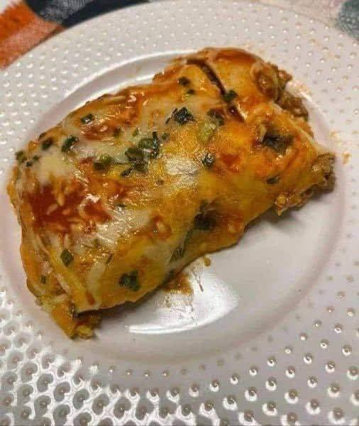 Cheesy High-Protein Enchilada Bake (Low-Carb)