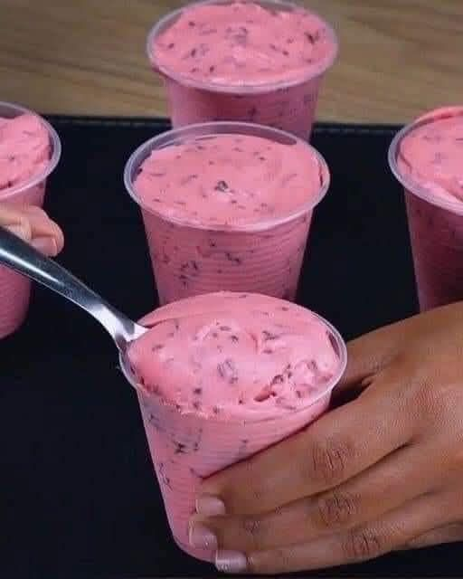 Diabetic Strawberry Yogurt Dessert (No Bake)