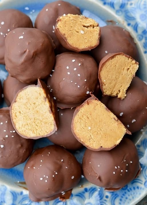 Sweet Peanut Butter Balls 