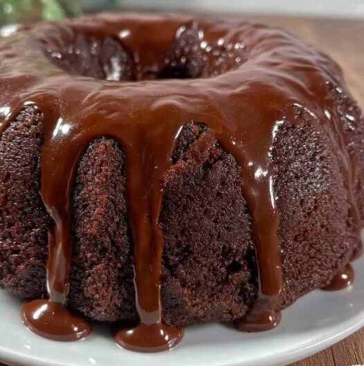 Chocolate Bundt Cake with Ganache
