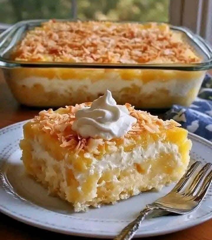 Pineapple Coconut Dream Cake!