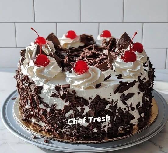 BLACK FOREST CAKE