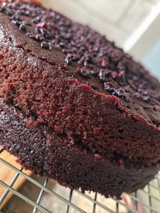 Super Moist Chocolate Cake