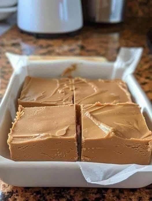 Creamy Peanut Butter Fudge