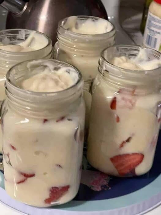 Cheesecake Jars (No-Bake)