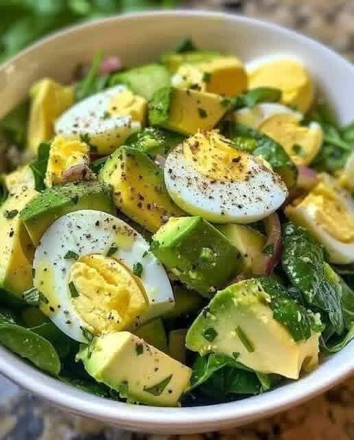 Avocado & Egg Spinach Salad Recipe