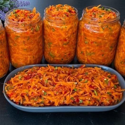  Spicy Fermented Carrot Relish (Vegan & Probiotic-Rich)
