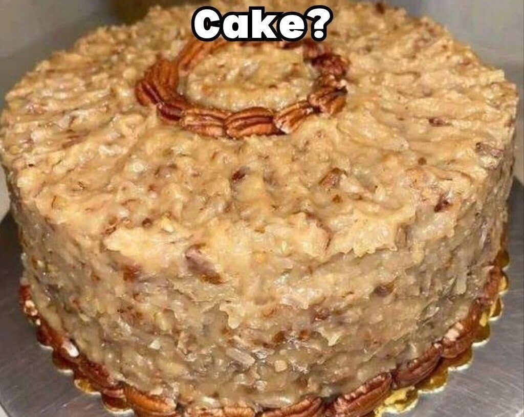 🍫 German Chocolate Cake with Coconut-Pecan Frosting