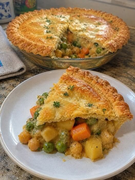 🥧 Vegan Chickpea and Potato Pot Pie