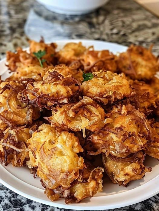 Crispy Onion Pakora (Onion Fritters)