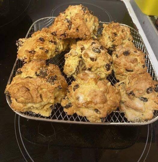  Soft Raisin Scones