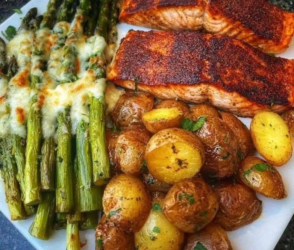  Blackened Salmon with Cheesy Asparagus & Roasted Potatoes