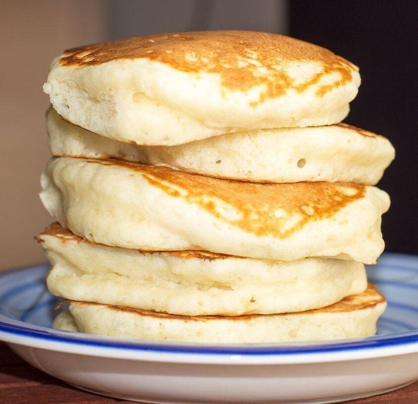Fluffy Homemade Pancakes 🥞