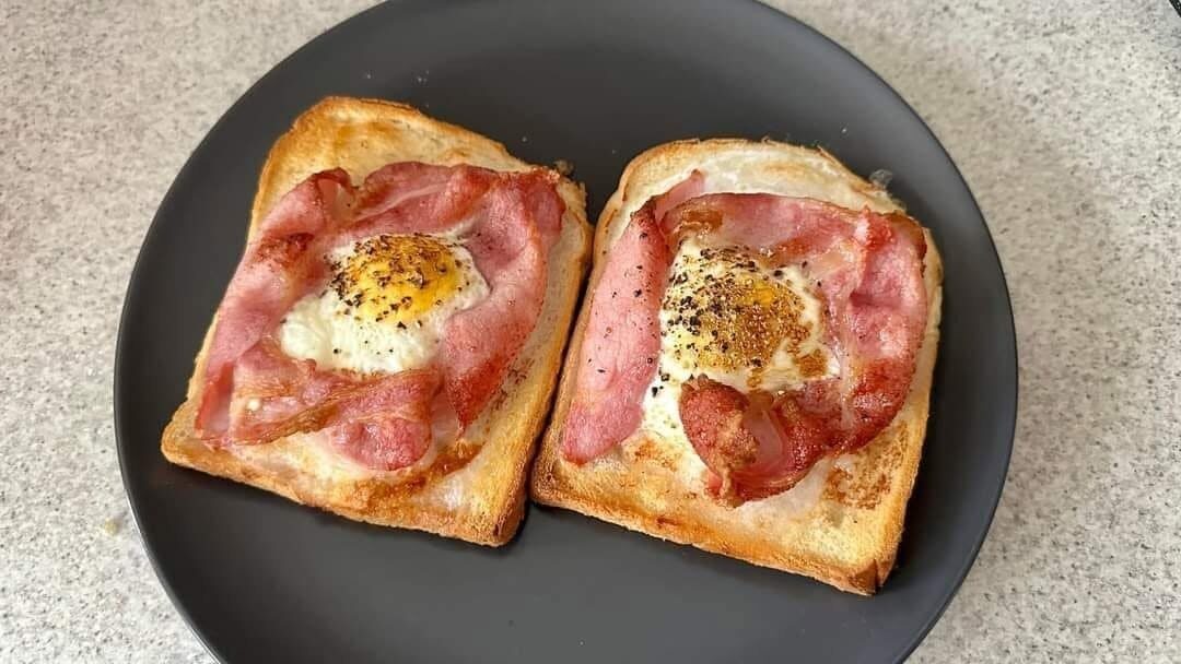 Bacon & Egg Toast