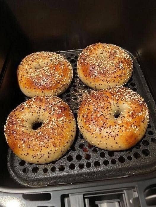Air Fryer Everything Bagels
