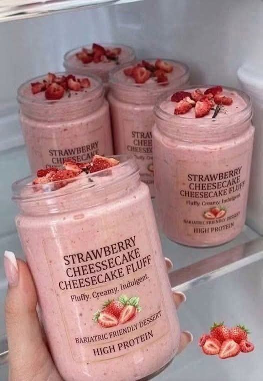 Strawberry Cheesecake Fluff – High Protein