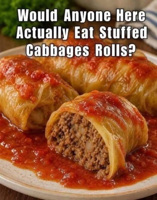 Stuffed Cabbage Rolls in Tomato Sauce